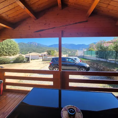 4 Personnes à 5 Mn Des Plages Hébergement de vacances Calcatoggio (Corsica)